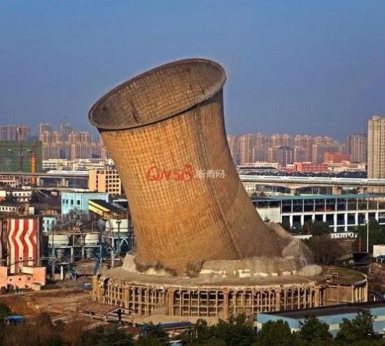 西安電廠(chǎng)冷卻塔拆除——技術(shù)升級(jí),為安全拆除保駕護(hù)航
